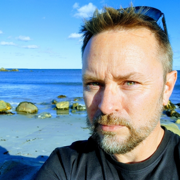 Meet your Posher, Ryan - Picture 2 of 2